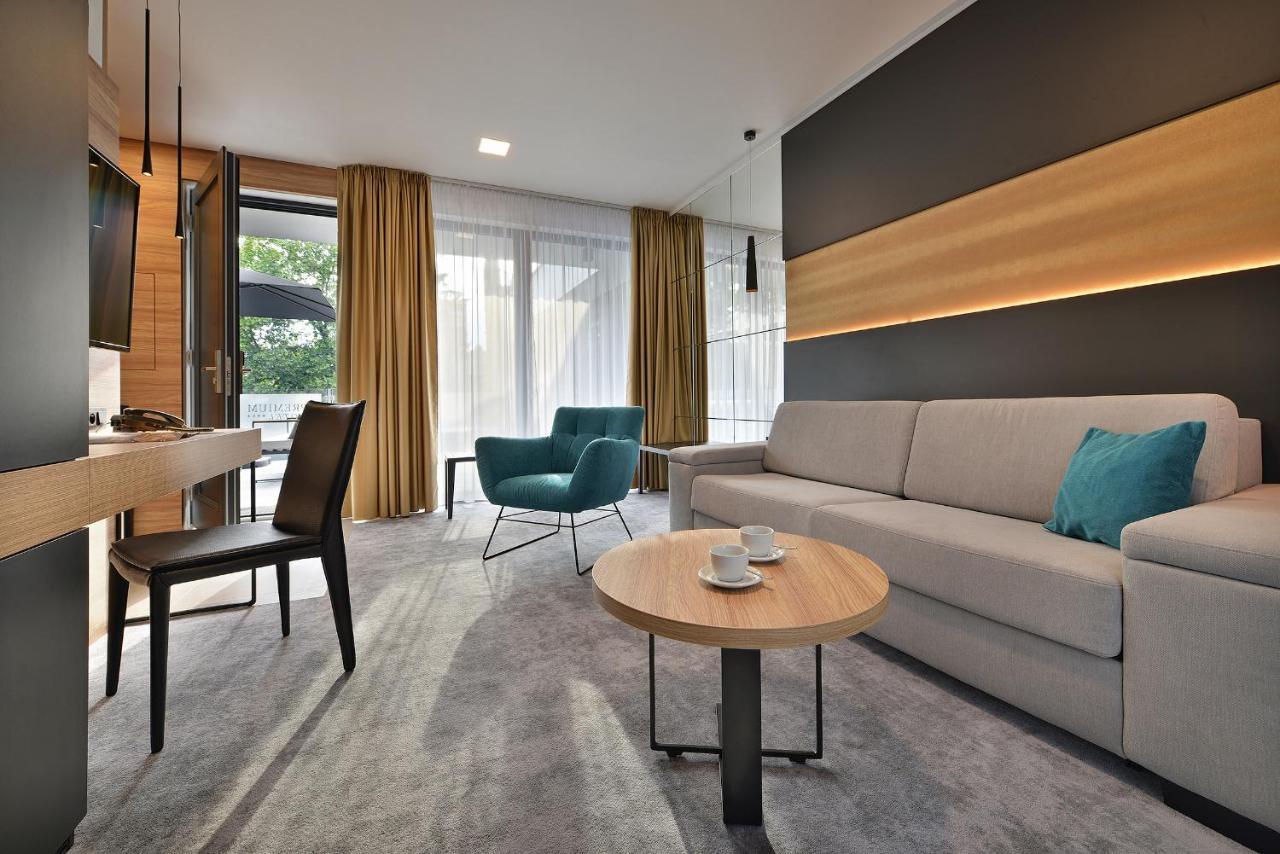 Premium Wellness & Wine 4* Зноймо